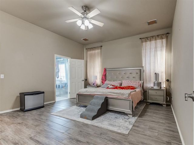 2047 Park Avenue, Newcastle, OK 73065