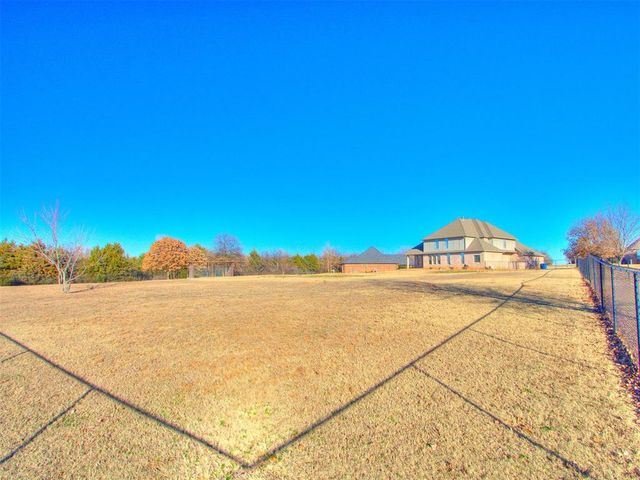 2047 Park Avenue, Newcastle, OK 73065