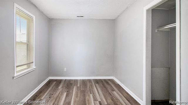 8661 Dodge Avenue, Warren, MI 48089