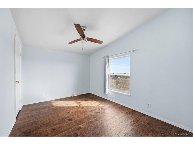 5535 Peerless Farms Rd, Peyton, CO 80831