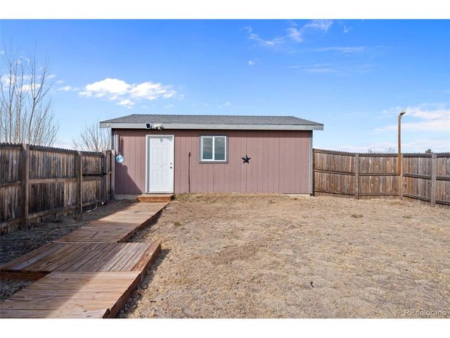 5535 Peerless Farms Rd, Peyton, CO 80831