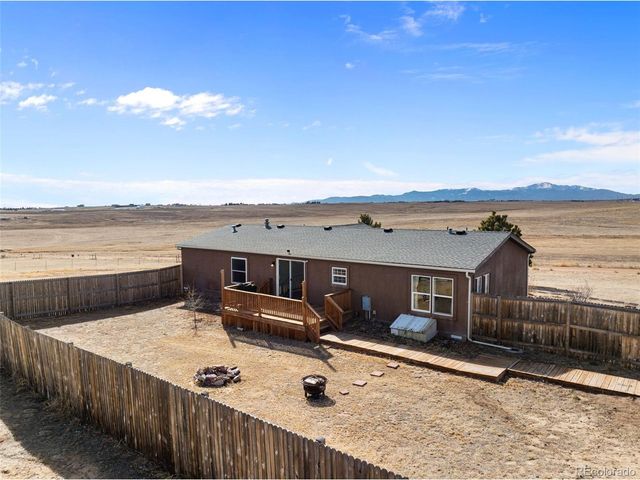 5535 Peerless Farms Rd, Peyton, CO 80831