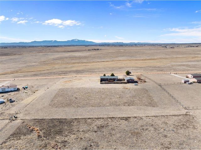 5535 Peerless Farms Rd, Peyton, CO 80831