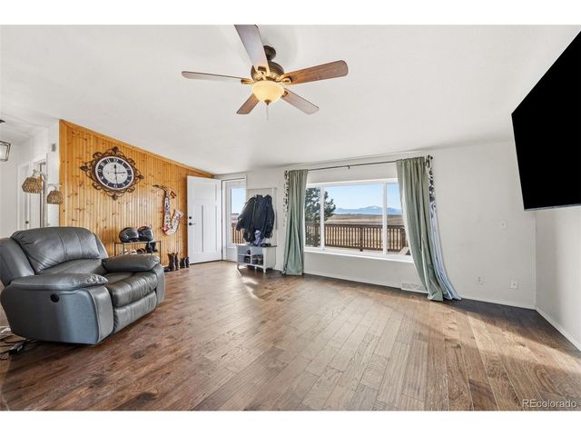 5535 Peerless Farms Rd, Peyton, CO 80831