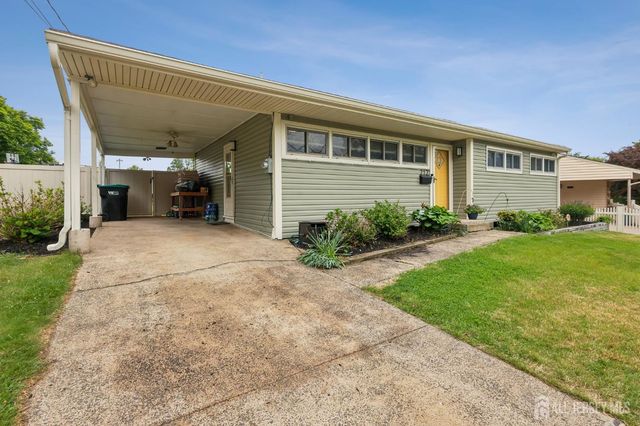 212 Princeton Road, Old Bridge, NJ 08859