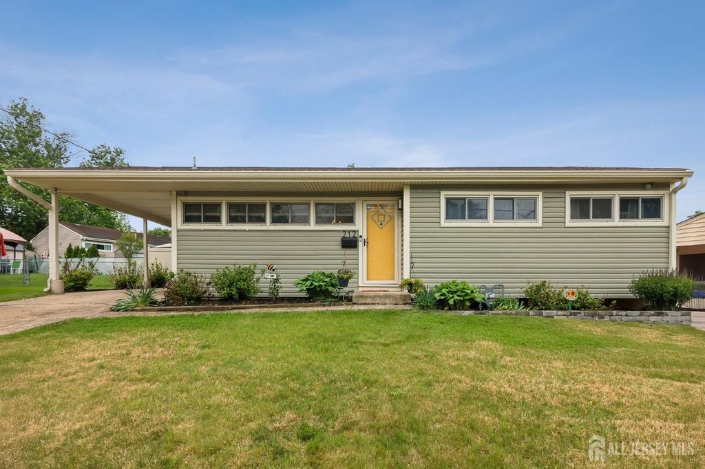 212 Princeton Road, Old Bridge, NJ 08859