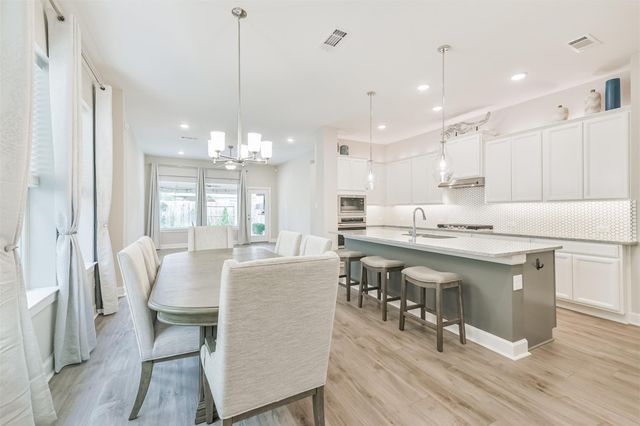 15611 Rising Wren Court, Conroe, TX 77302