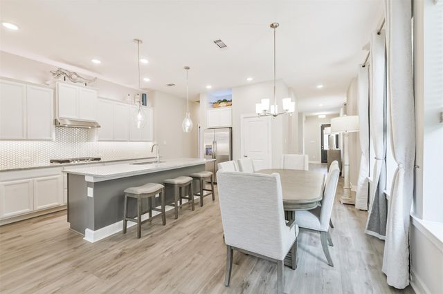 15611 Rising Wren Court, Conroe, TX 77302
