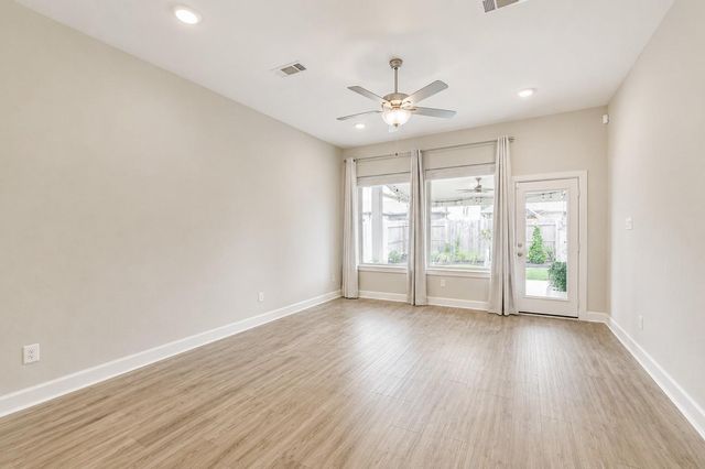 15611 Rising Wren Court, Conroe, TX 77302