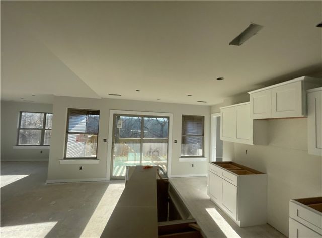 21 Glyndebourne Drive, Bella Vista, AR 72714