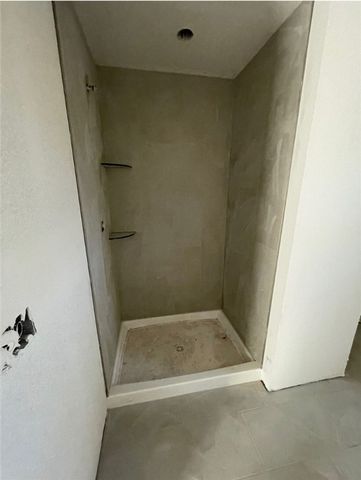 21 Glyndebourne Drive, Bella Vista, AR 72714