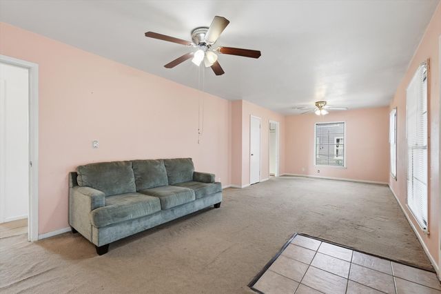 1204 Hoke Smith Drive, Dallas, TX 75224