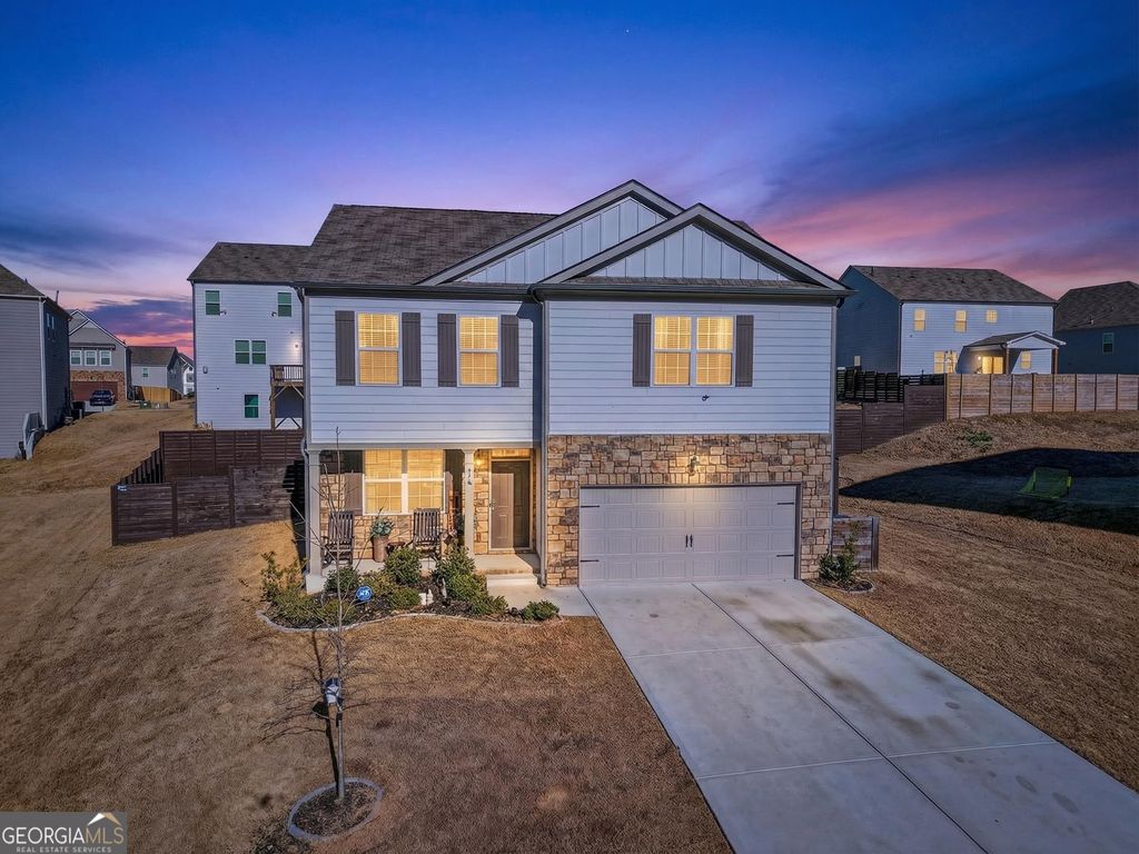 930 Sly Fox Run, Fairburn, GA 30213