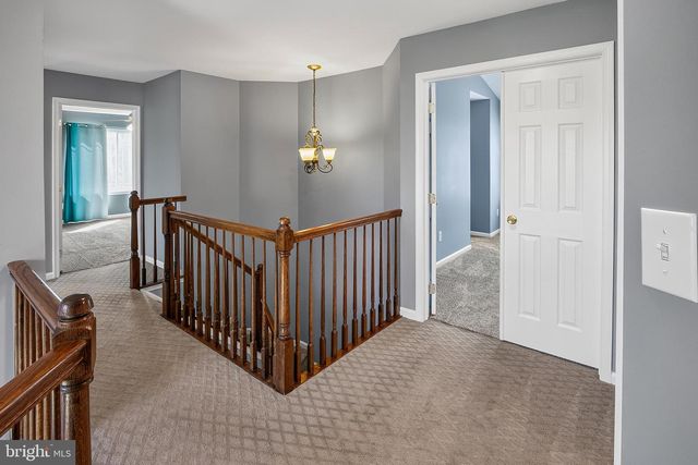36 HILL FARM WAY, Swedesboro, NJ 08085