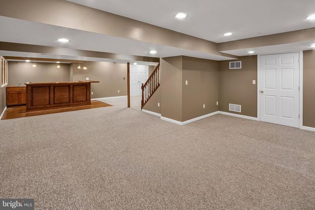 36 HILL FARM WAY, Swedesboro, NJ 08085