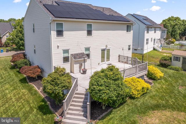 36 HILL FARM WAY, Swedesboro, NJ 08085