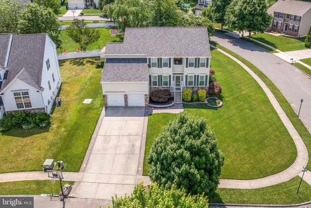 36 HILL FARM WAY, Swedesboro, NJ 08085