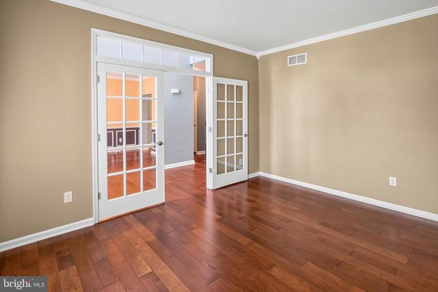 36 HILL FARM WAY, Swedesboro, NJ 08085