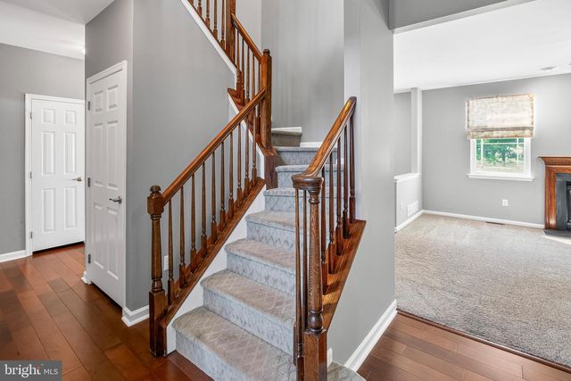 36 HILL FARM WAY, Swedesboro, NJ 08085