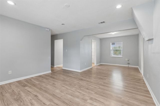 2927 BANZA STREET, Tampa, FL 33605