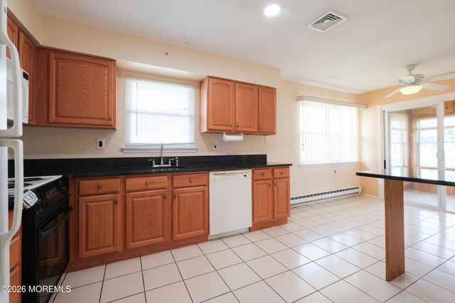 6 Phillips Road, Brick, NJ 08724