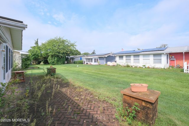 6 Phillips Road, Brick, NJ 08724