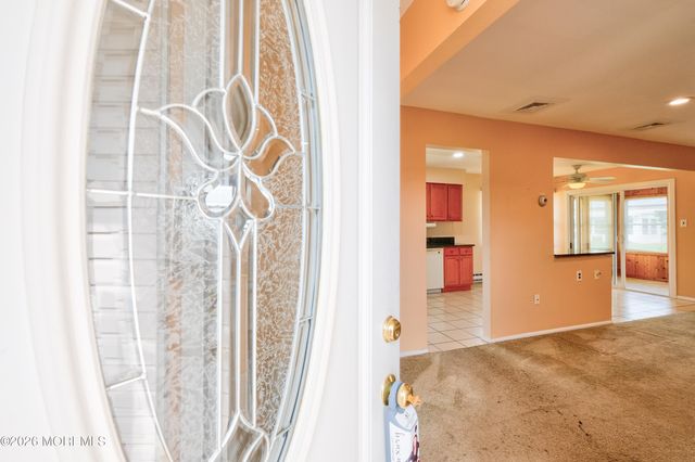 6 Phillips Road, Brick, NJ 08724