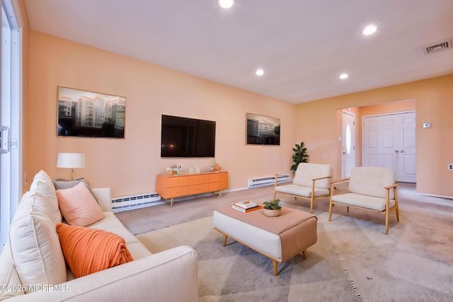 6 Phillips Road, Brick, NJ 08724
