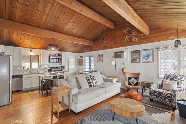 1029 W Aeroplane, Big Bear City, CA 92314
