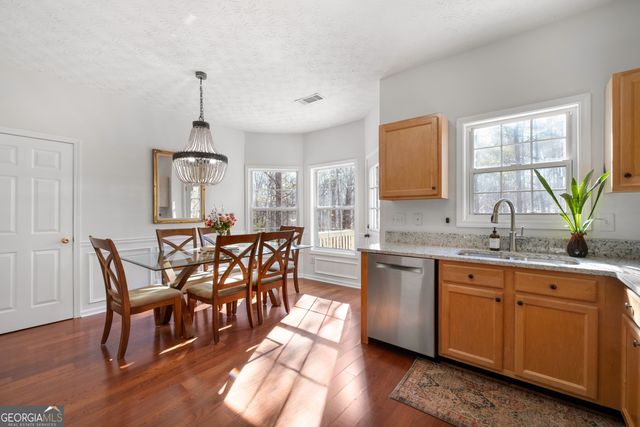 305 Penfield Circle, Sugar Hill, GA 30518