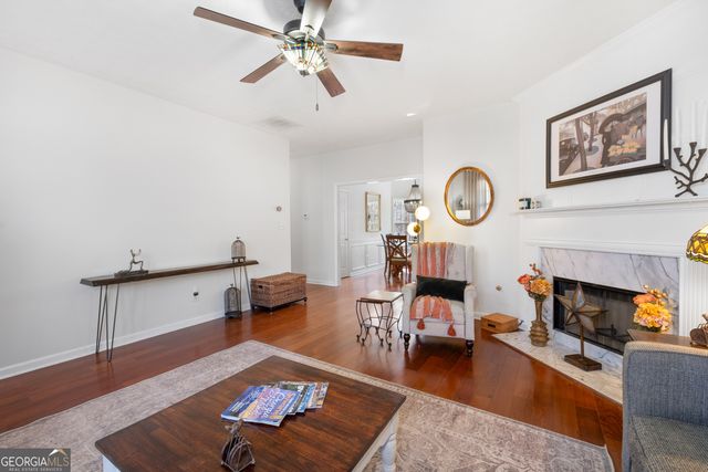 305 Penfield Circle, Sugar Hill, GA 30518