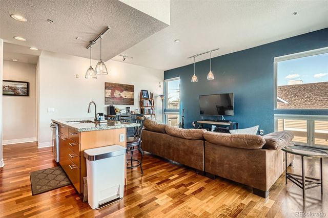 2460 W 29th Avenue 106, Denver, CO 80211