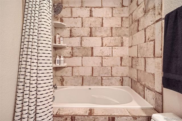 2460 W 29th Avenue 106, Denver, CO 80211