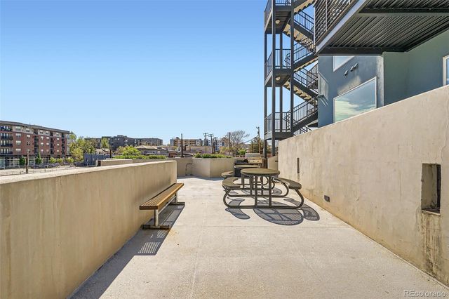 2460 W 29th Avenue 106, Denver, CO 80211