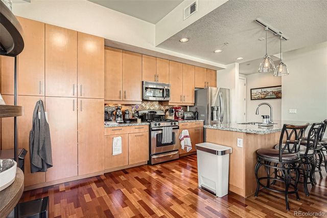 2460 W 29th Avenue 106, Denver, CO 80211