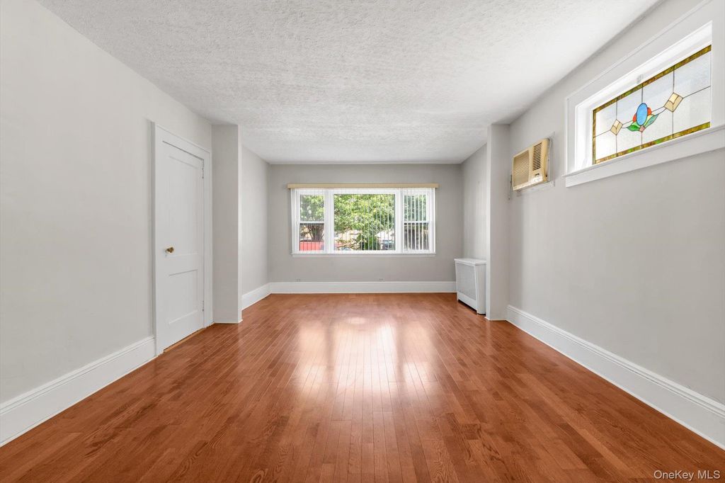 45-14 164th Street, Flushing, NY 11358 — photo 3