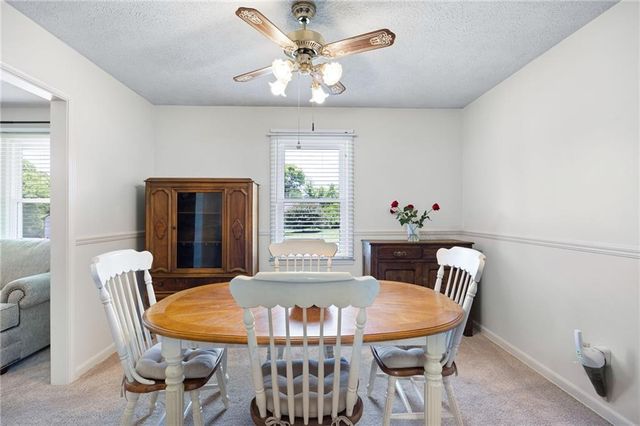 211 MAYFLOWER Drive, Woodstock, GA 30188