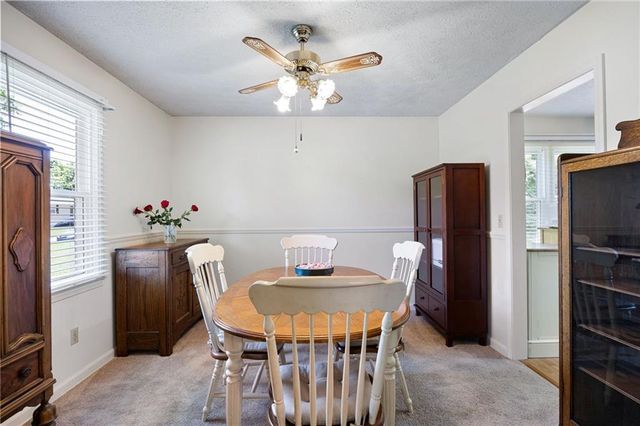 211 MAYFLOWER Drive, Woodstock, GA 30188