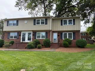 627 Cherry Street F, Statesville, NC 28677