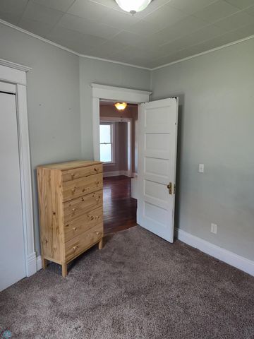 208 1 Avenue SE, Dilworth, MN 56529