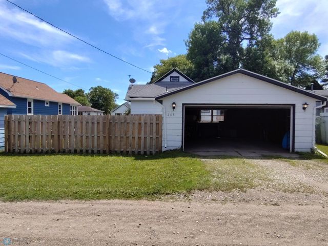 208 1 Avenue SE, Dilworth, MN 56529