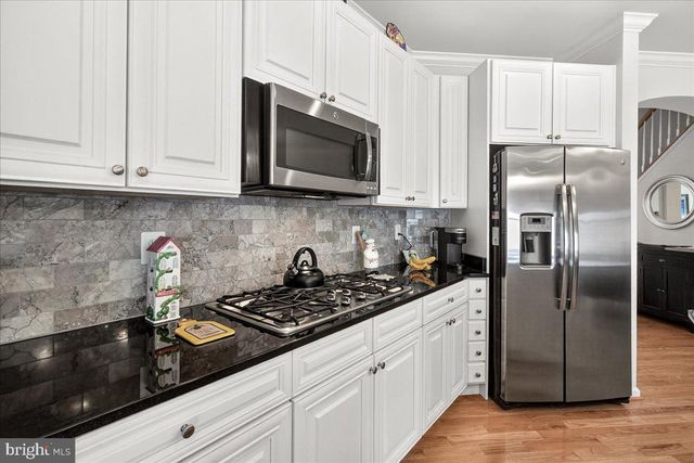 3044 PALATINE DR, Frederick, MD 21701