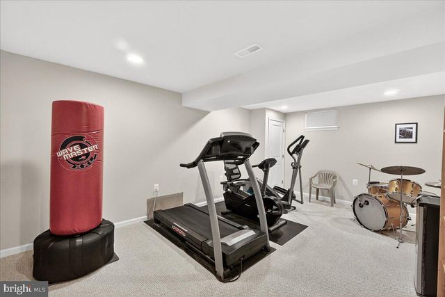 3044 PALATINE DR, Frederick, MD 21701