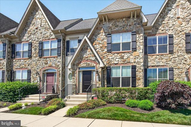 3044 PALATINE DR, Frederick, MD 21701