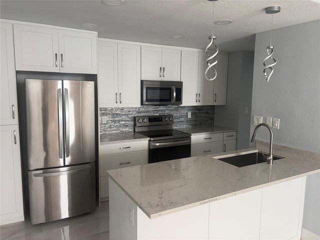 440 S GULFVIEW BOULEVARD 1004, Clearwater Beach, FL 33767