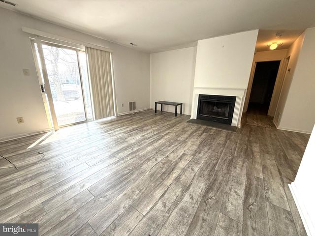 607 COVINGTON CT, Sewell, NJ 08080