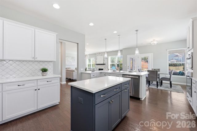 964 Bellegray Lane NW, Concord, NC 28027