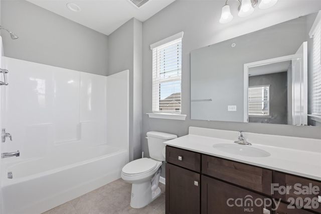 964 Bellegray Lane NW, Concord, NC 28027