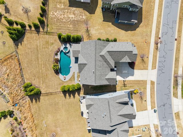 964 Bellegray Lane NW, Concord, NC 28027