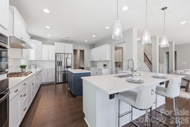 964 Bellegray Lane NW, Concord, NC 28027